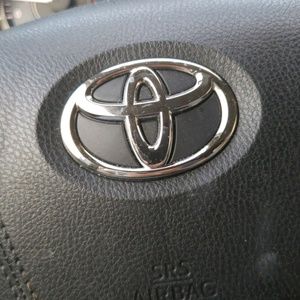 Meet your Posher, Khoi